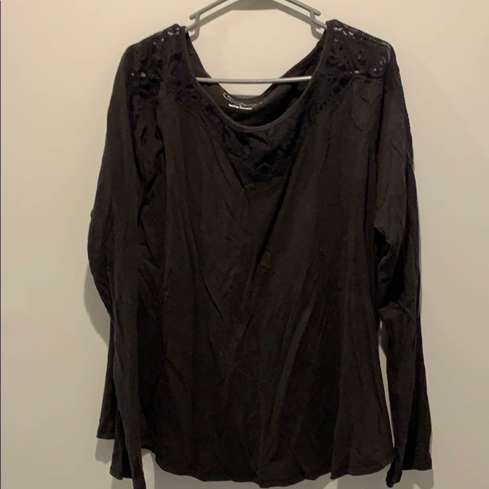 Maurices top